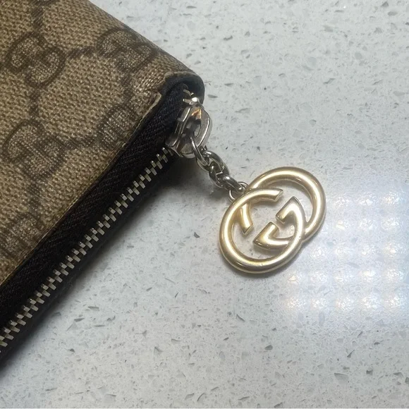Gucci Brown Monogram Zip Wallet - Picture 4 of 14